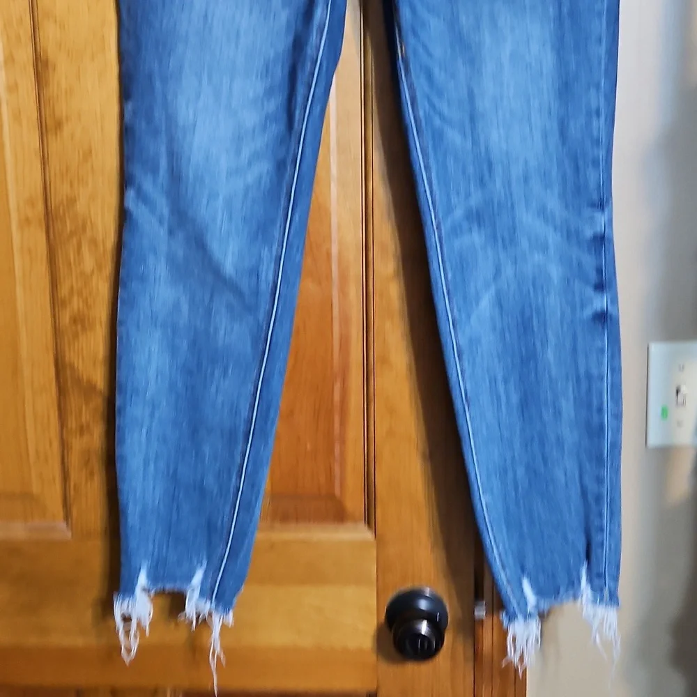 Women's Blue Ankle Cropped Jeans - Picture 4 of 12